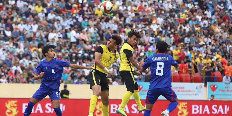 U23 Malaysia bị đối thủ U23 Campuchia cầm hòa ở lượt trận cuối bảng b môn bóng đá nam